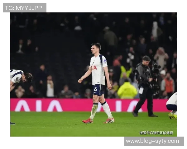 热刺球迷对高层不满计划在西汉姆赛前进行大规模抗议活动